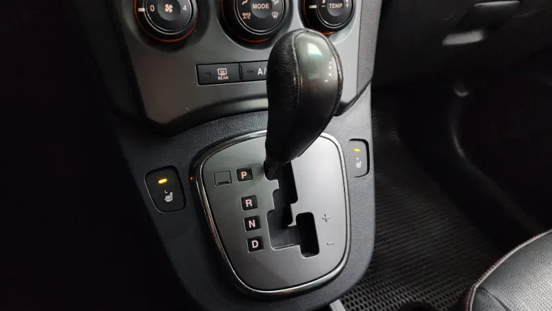 Kia Carens