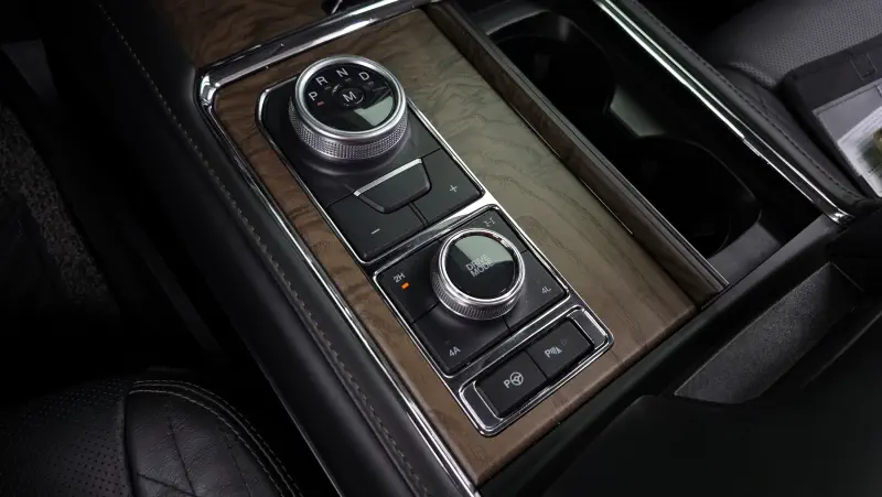 Ford Expedition