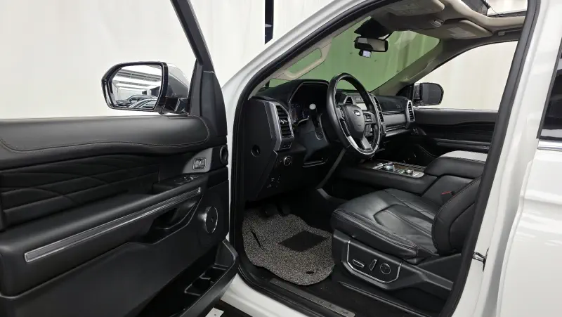 Ford Expedition