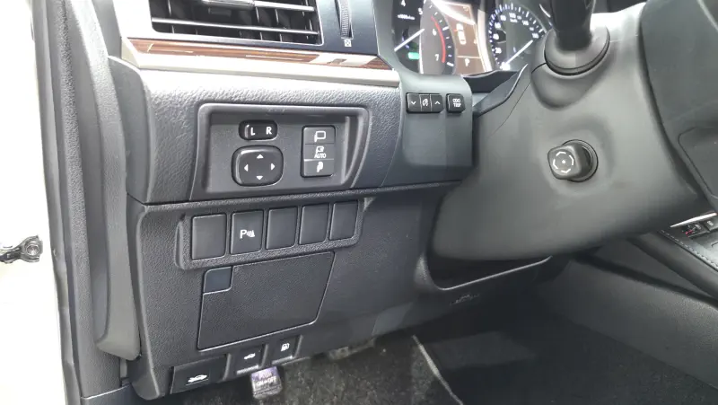 Lexus ES300h