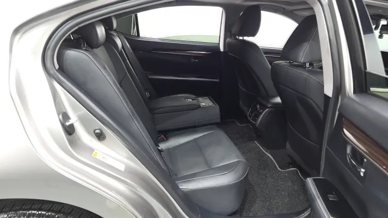 Lexus ES300h
