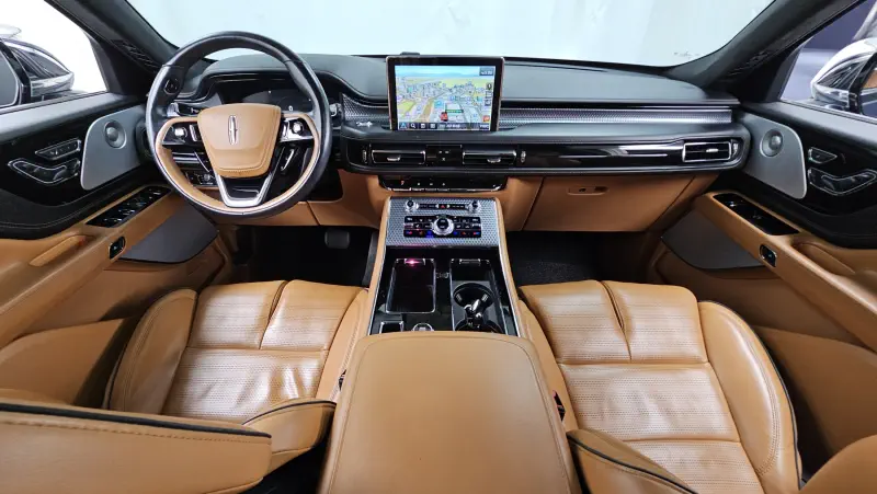 Lincoln Aviator
