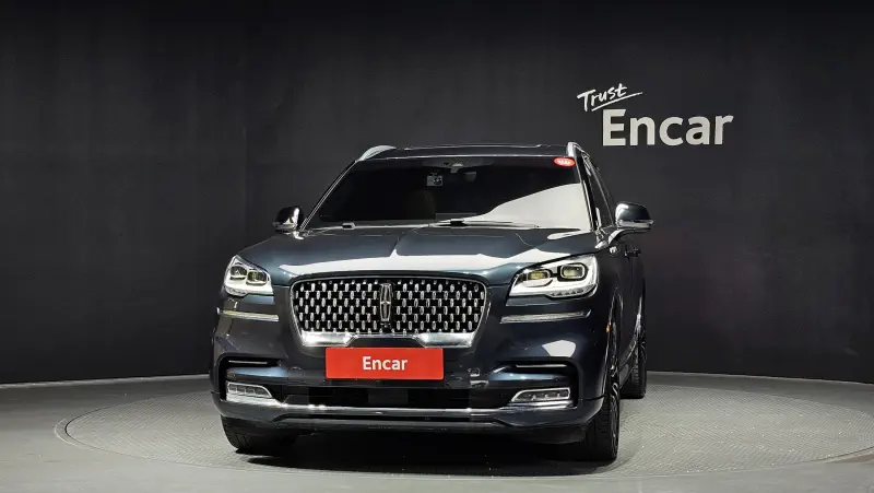 Lincoln Aviator