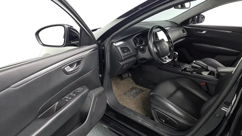 Renault Samsung SM6