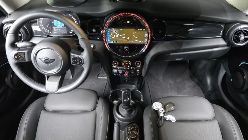MINI Hatch