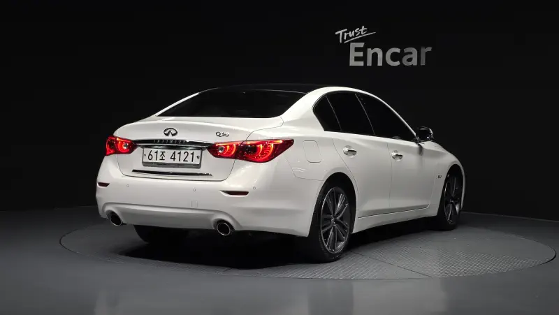 Infiniti Q50