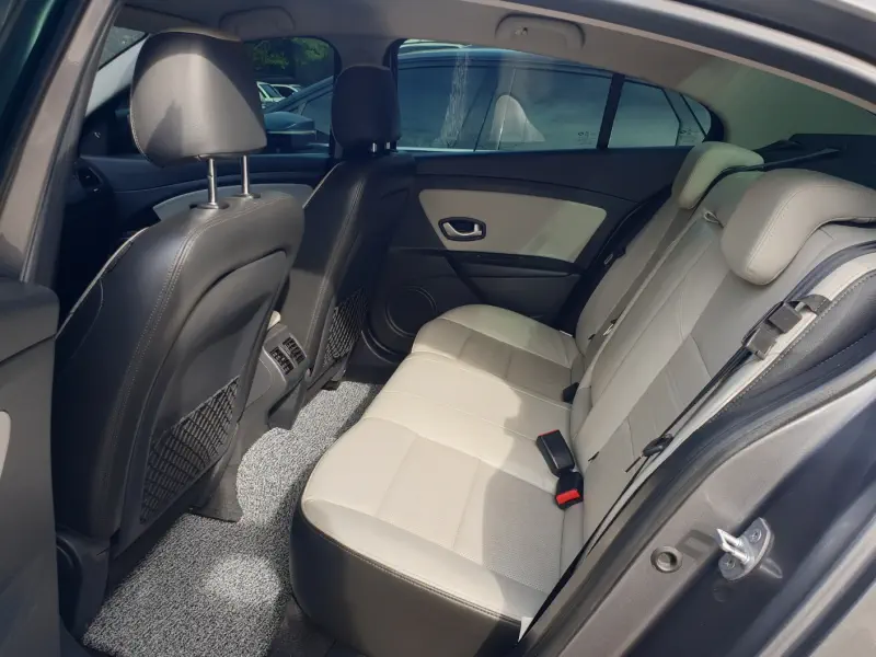 Renault Samsung SM3