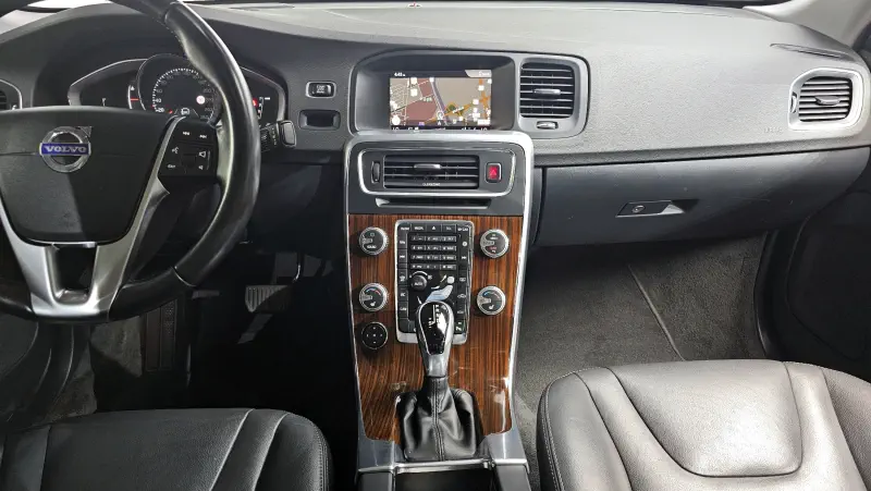 Volvo S60