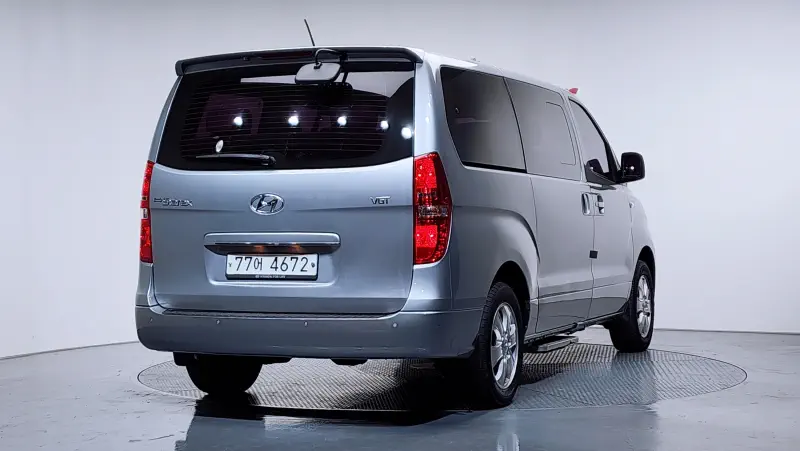 Hyundai Grand Starex