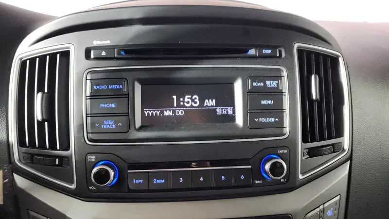 Hyundai Grand Starex
