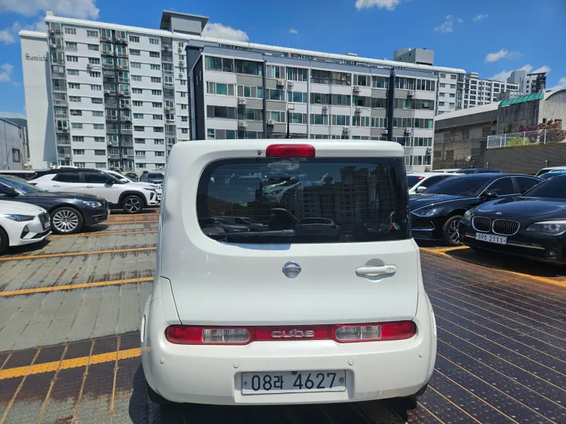 Nissan Cube