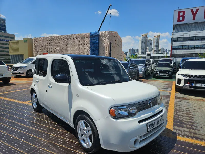 Nissan Cube