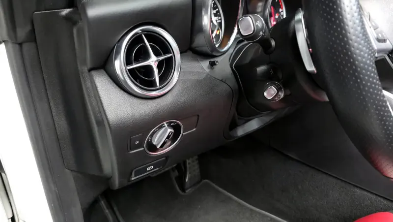 Mercedes-Benz SLC-Class