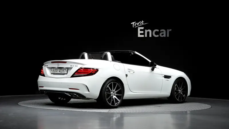 Mercedes-Benz SLC-Class