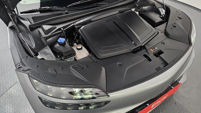 Genesis GV60