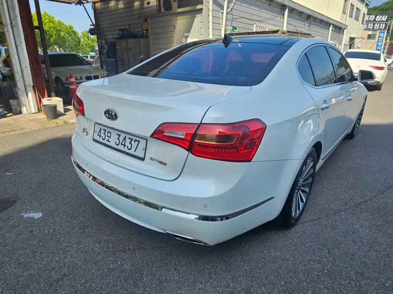 Kia K7