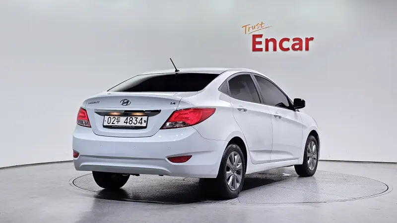 Hyundai Accent