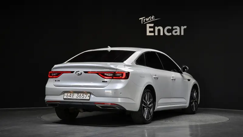 Renault Samsung SM6
