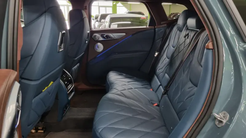 BMW XM