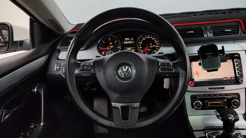 Volkswagen Passat CC
