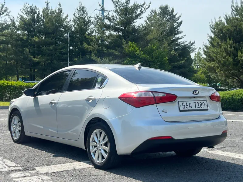 Купить Kia K3 Jeonbuk из Кореи