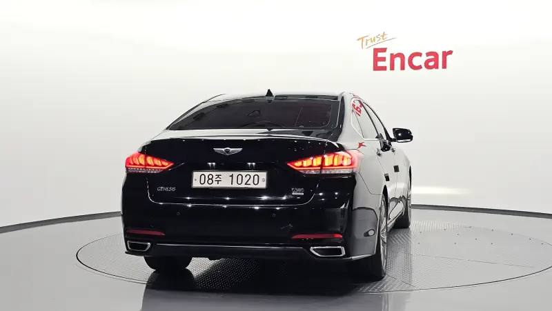 Hyundai Genesis