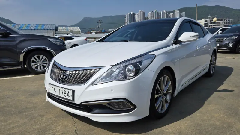 Hyundai Grandeur