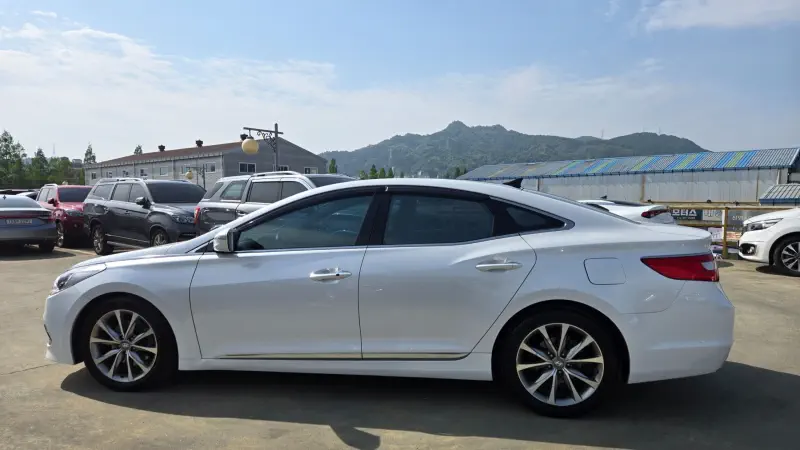 Hyundai Grandeur