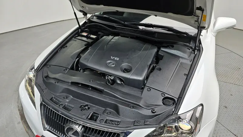 Lexus IS250