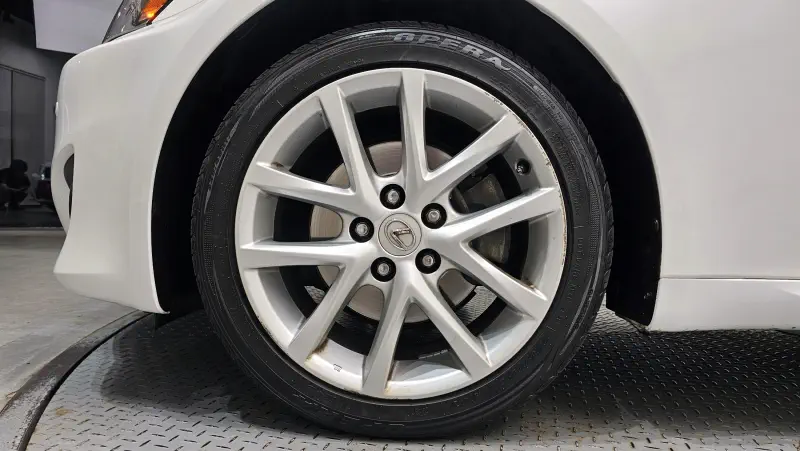 Lexus IS250