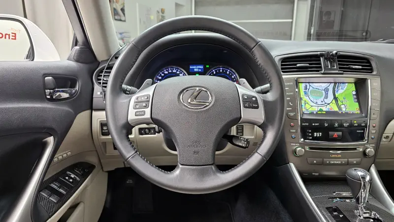 Lexus IS250