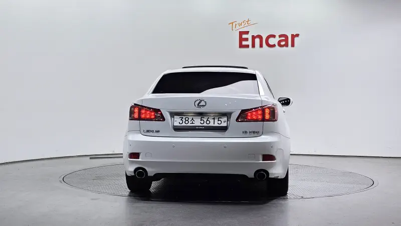 Lexus IS250