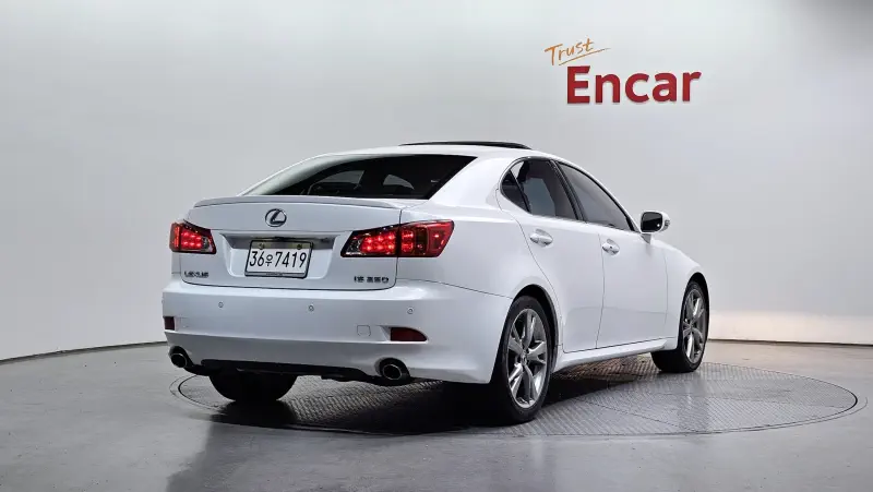 Lexus IS250