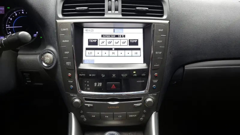 Lexus IS250