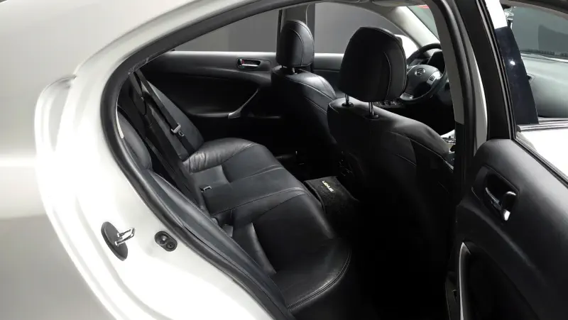 Lexus IS250