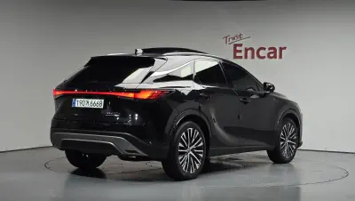 Lexus RX450h+