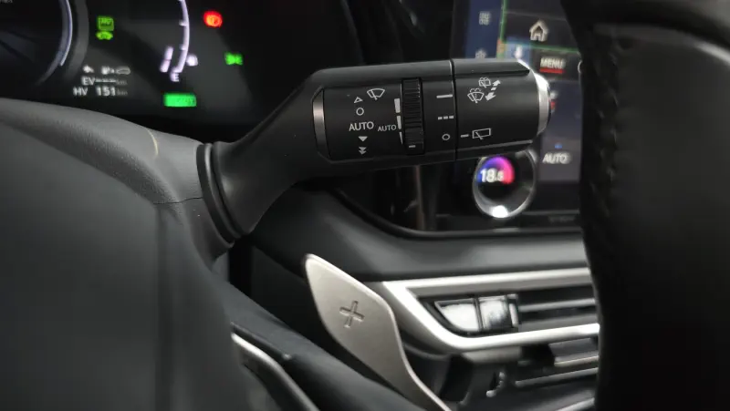 Lexus RX450h+
