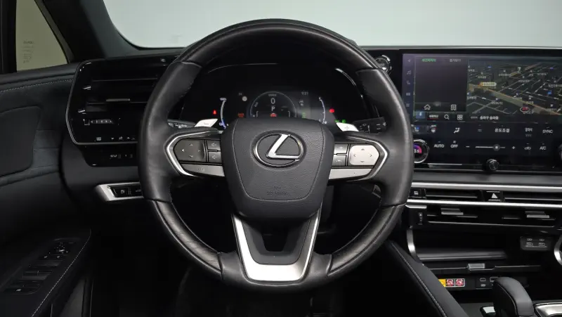 Lexus RX450h+