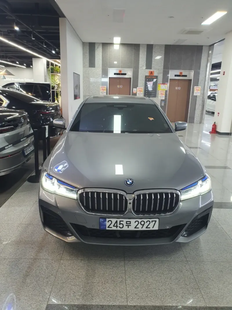 BMW 5-Series