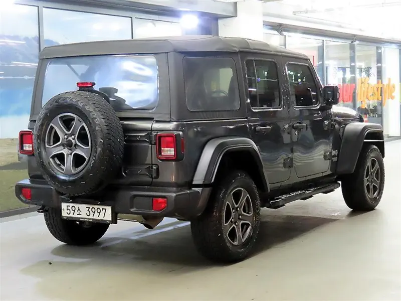 Jeep Wrangler