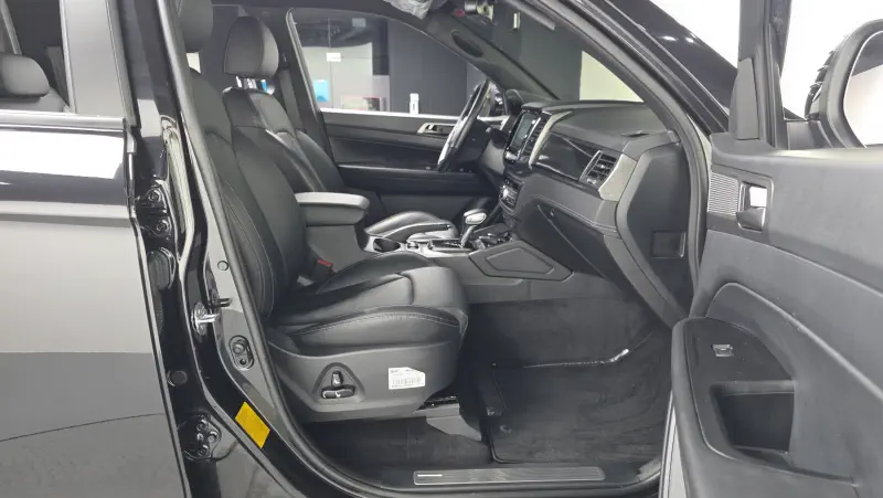SsangYong Rexton Sports Khan