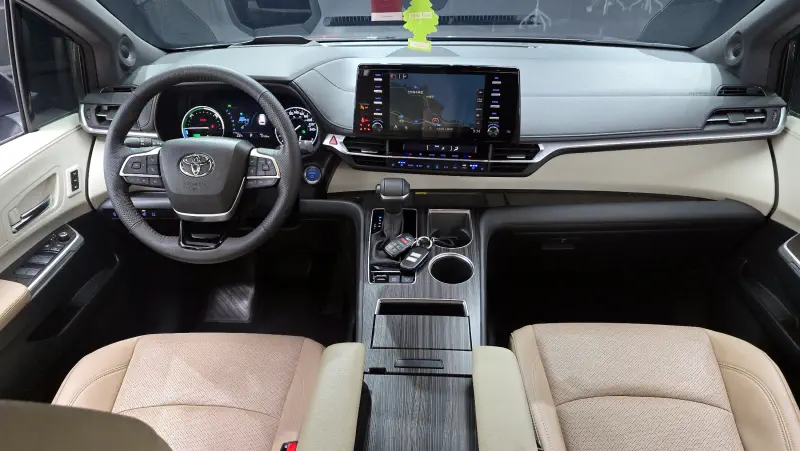 Toyota Sienna