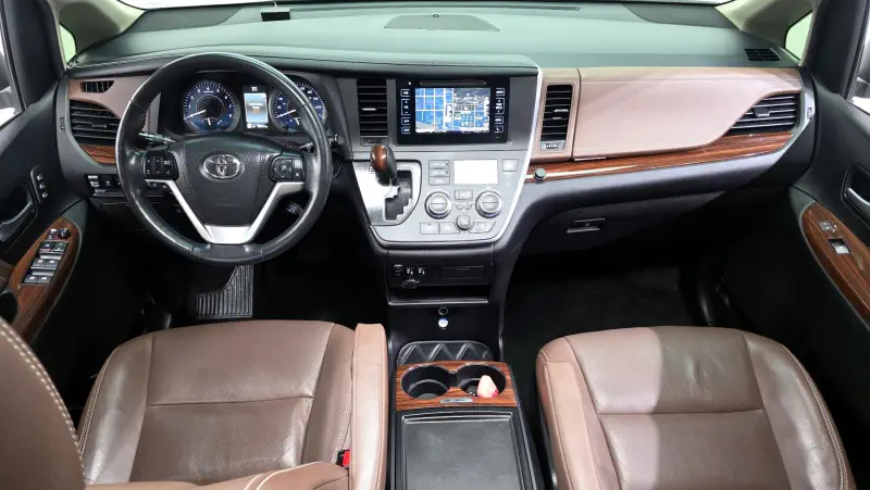 Toyota Sienna