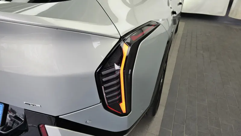 Kia EV4