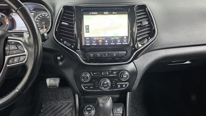 Jeep Cherokee