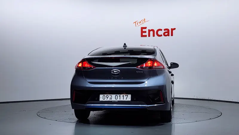 Hyundai Ioniq
