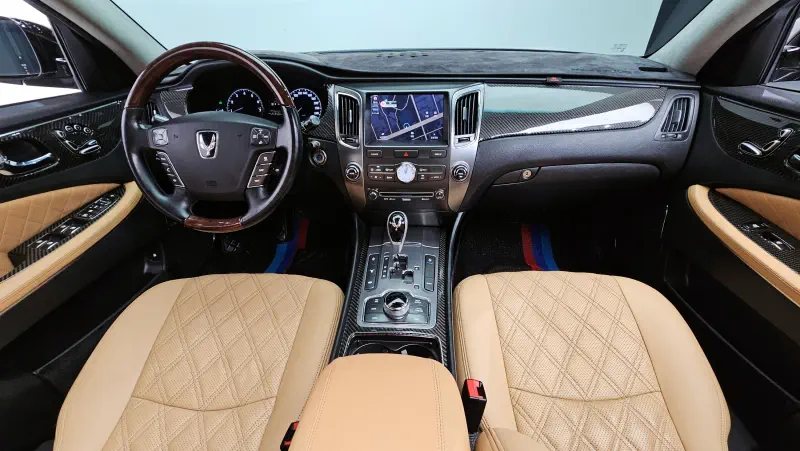 Hyundai Equus
