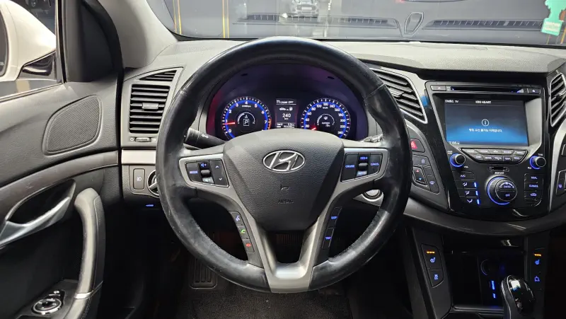 Hyundai I40