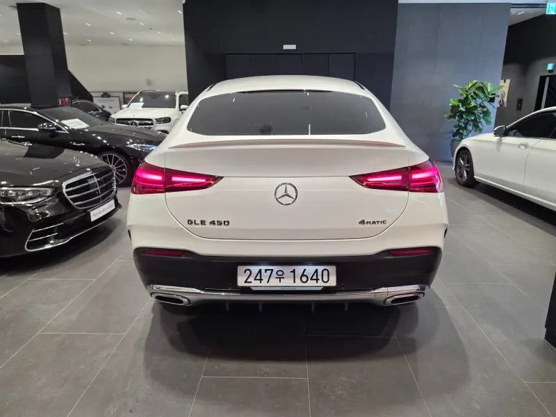Mercedes-Benz GLE-Class