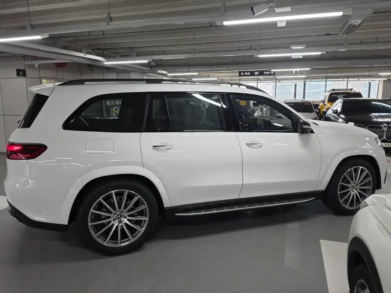 Mercedes-Benz GLS-Class